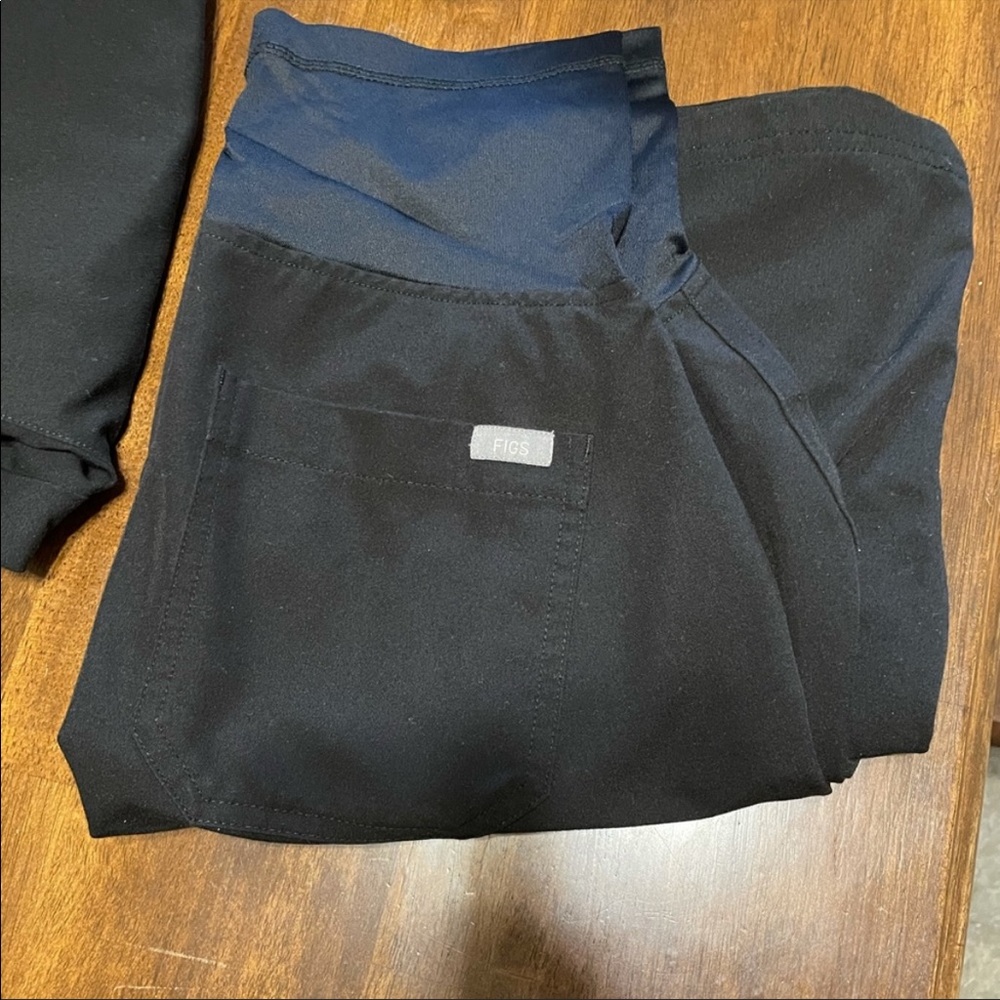 Figs Maternity Scrubs